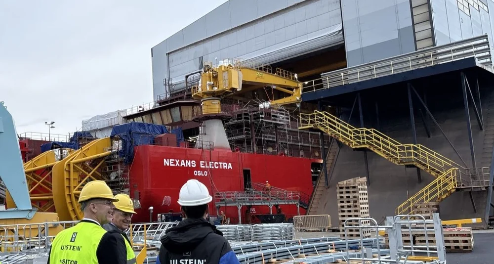 Ulstein Verft skrog Nexans Electra foto M Arius