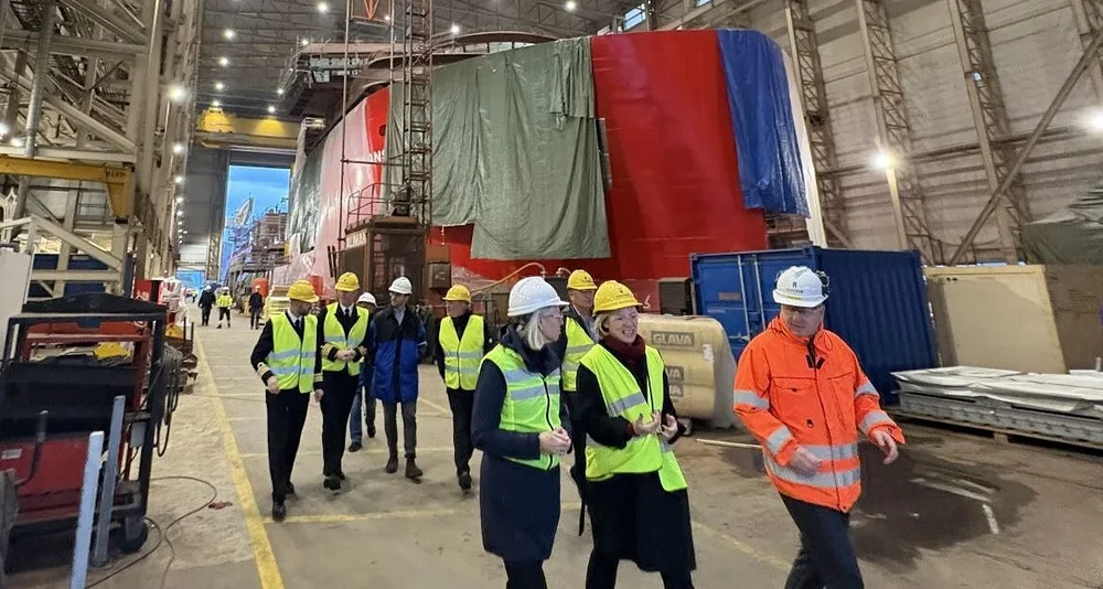 Ulstein verft dokkhall gerhardsen besok foto marius