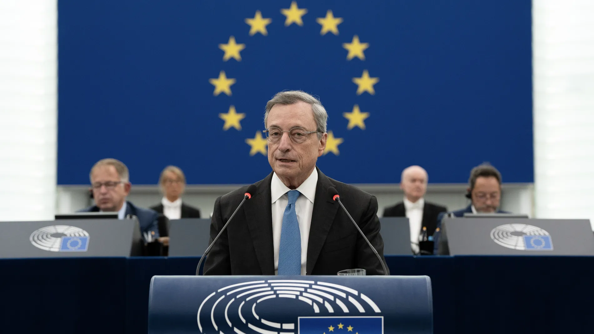 Draghi to ME Ps Europe faces a choice between exit paralysis or integration 54008603750