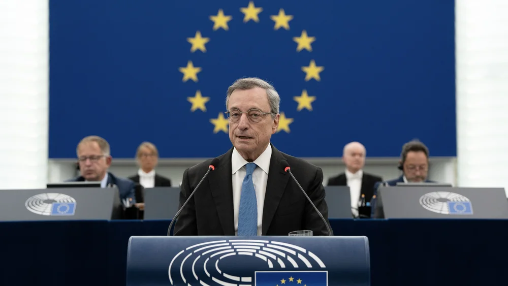 Draghi to ME Ps Europe faces a choice between exit paralysis or integration 54008603750