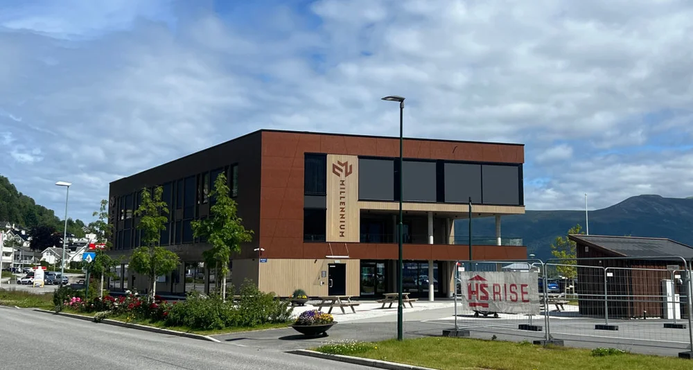 Milenniumbygget Hareid Foto Karoline Prytz Berset 1