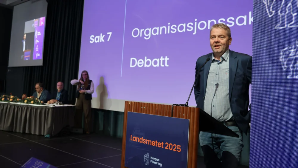 Roger Hansen tidl leier Nord fiskarlag pa Norges Fiskarlags landsmote i 2025 foro Ogne