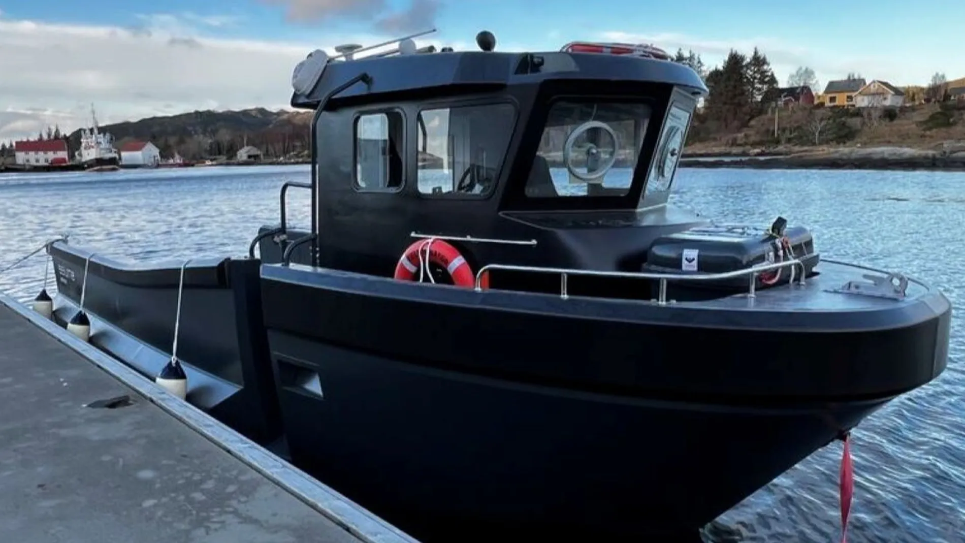 Kace Eelume bat foto Kace