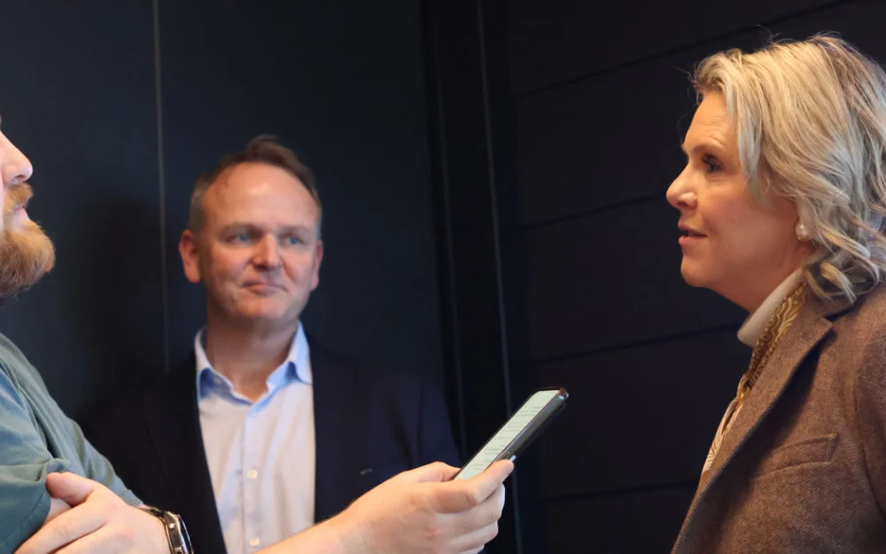 NRK jan endre vartdal sylvi listhaug vartdal plast feb 2026 foto Ogne