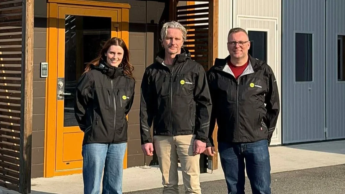 Ingvild Frafjord Frode Solend Odd Bjorn Johannessen foto Ulmatec Skipsservice