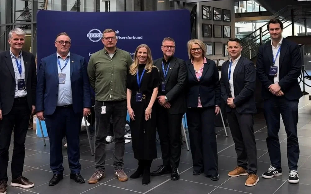 Pa bildet fra venstre Rune Volden NTNU Hans Sande Borre Andreassen Juuni Vatne Tor Arne Borge Britt Giske Andersen Marius Mandal Bardsgjerde og Endre Borgen Maeland Kred fellesbilde pressefoto MFNV