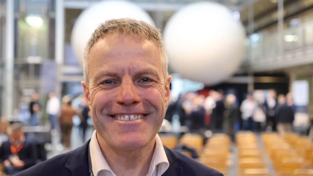 Arnstein Klovrud Forsvarsmatriell foto Ogne