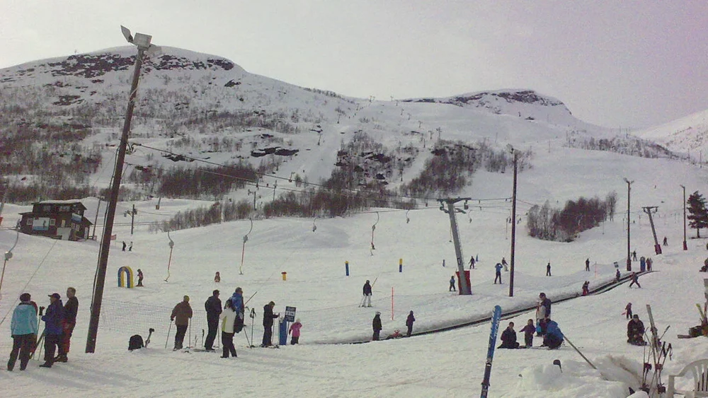 Stordalen skiing eastern2010 1 foto wikimedia commons