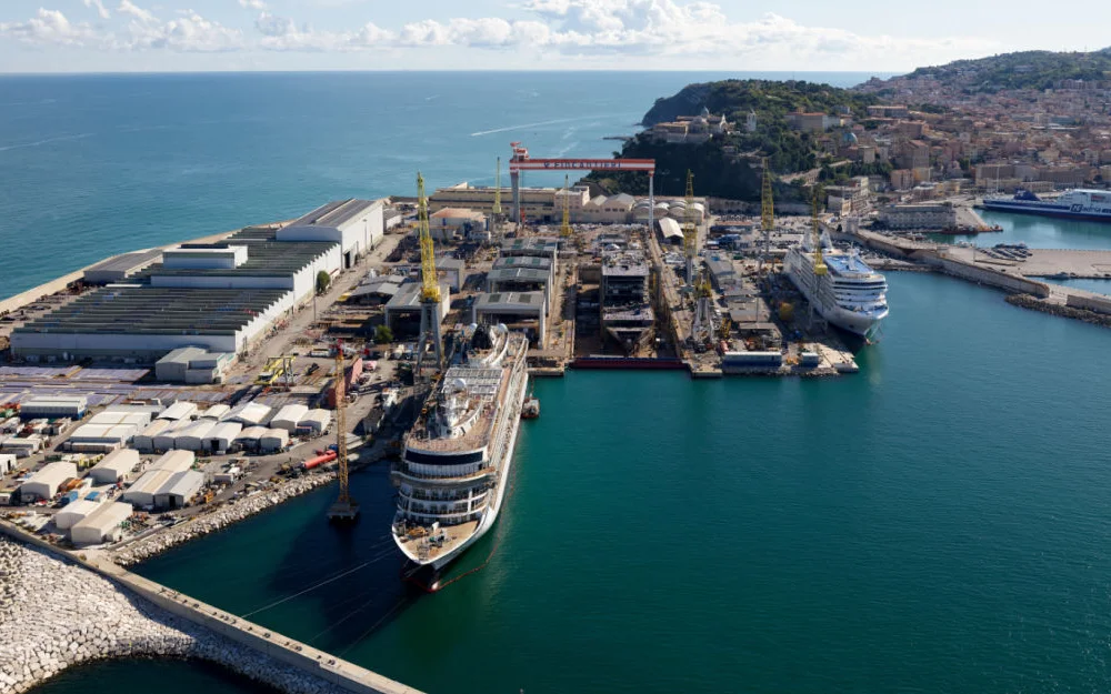 Fincantiereiverft i Ancona i Italia Foto Fincantieri2 1