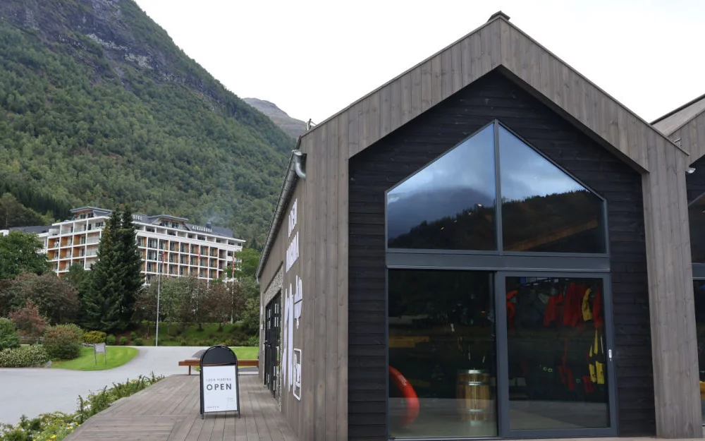 Loen Marina Hotel Alexandra foto Ogne