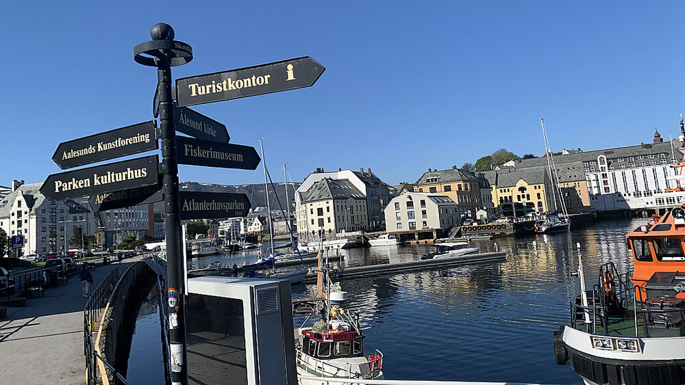 Maa vaere til stede der kundene er