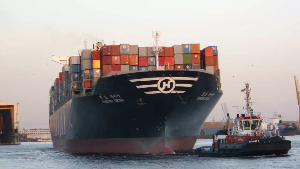 1280px Container ship Hanjin China in the port of Hamburg foto Bunasera Wikimedia Commons
