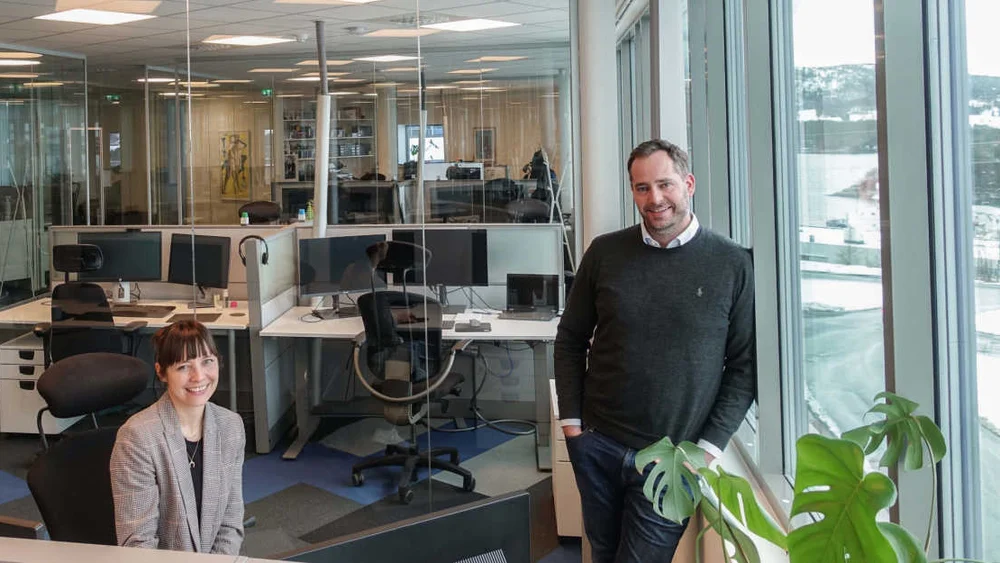Stian Bang og digital rådgiver Anniken Vorpenes foto Vilde Bang