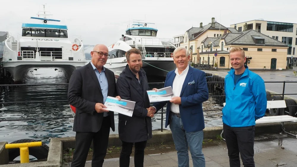 Stein Kvalsund Klyngeleder Ocean Hyway Cluster Florø Torbjørn Røe Isaksen Næringsminister Per Erik Dalen Klyngeleder GCE Blue Maritime Cluster Helge Orten Leder Transportkomiteen på Stortinget