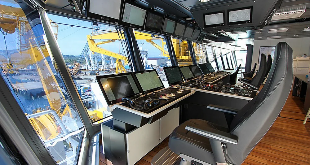 Nexans aurora brua foto ulstein group 11