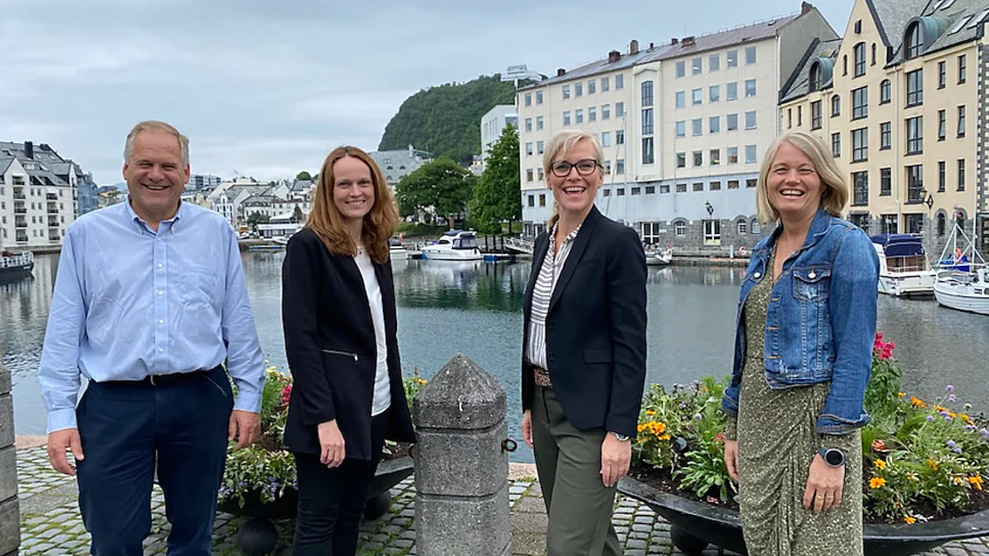 Bothol Stolt Nielsen Anne Tafjord Seth Lene Trude Solheim Inger Synnøve Remme 11