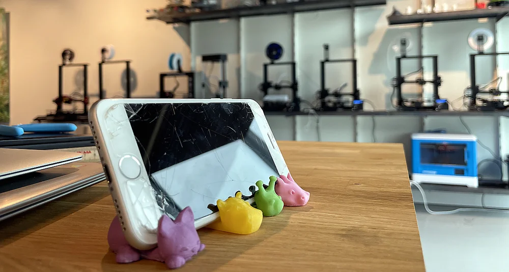 Skaparhuset sommarskule 3d print mobiltelefon 22