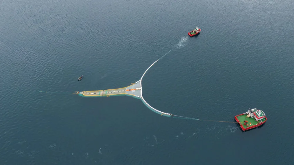 Mørnot plastoppsamlingutstyrt Foto Tony Hall Mørenot NTB