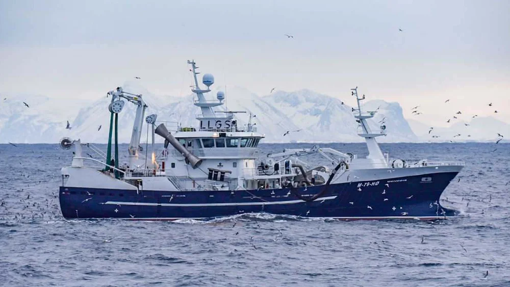 Sel baat og kvotar for 395 millionar