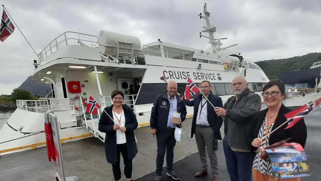 Gabriele crusie service 2