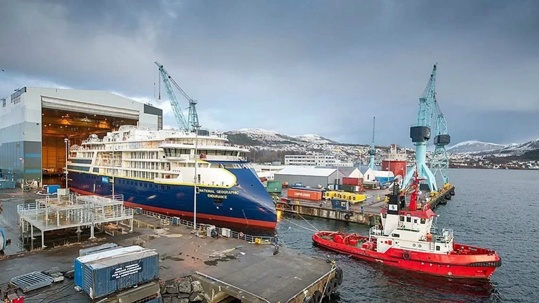 Fleire milliardar maa til