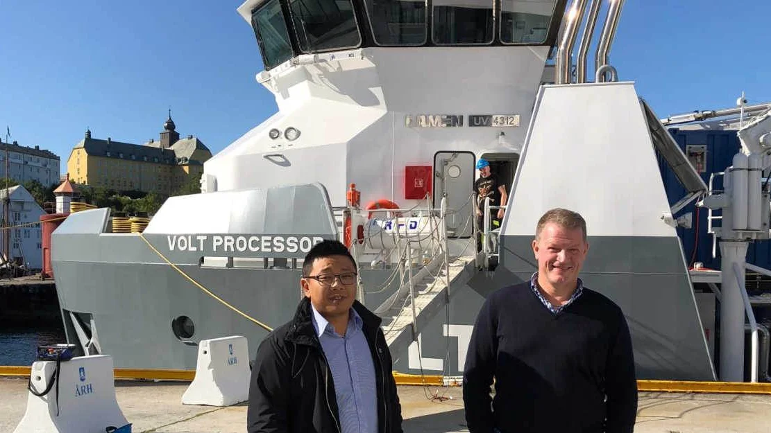 Sparer arbeid med sertifikat