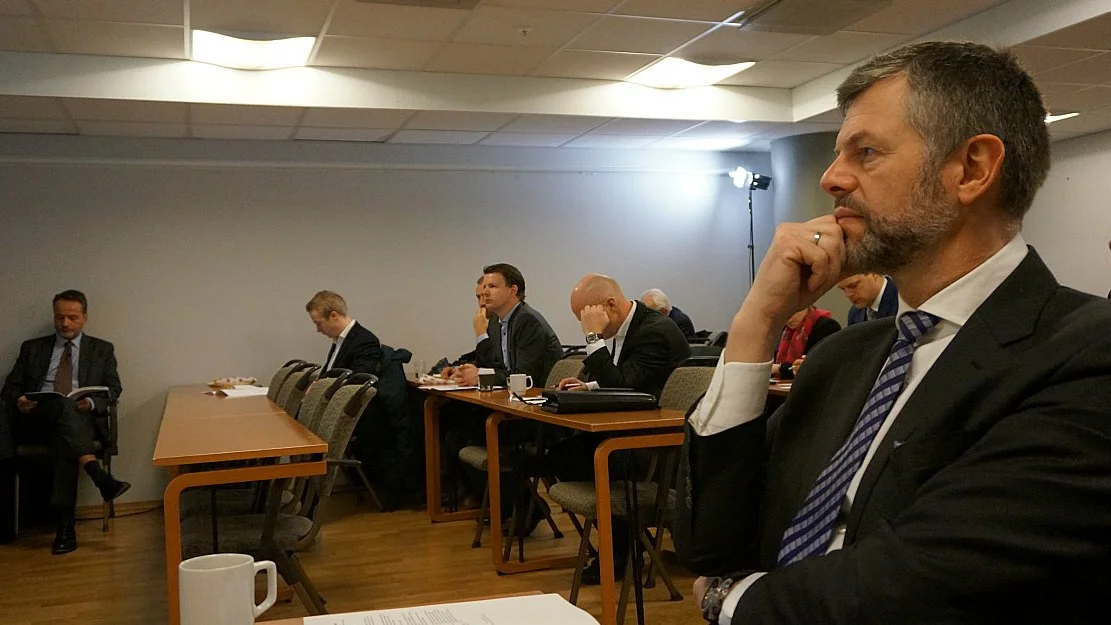 Over 900 millionar til Hexagon