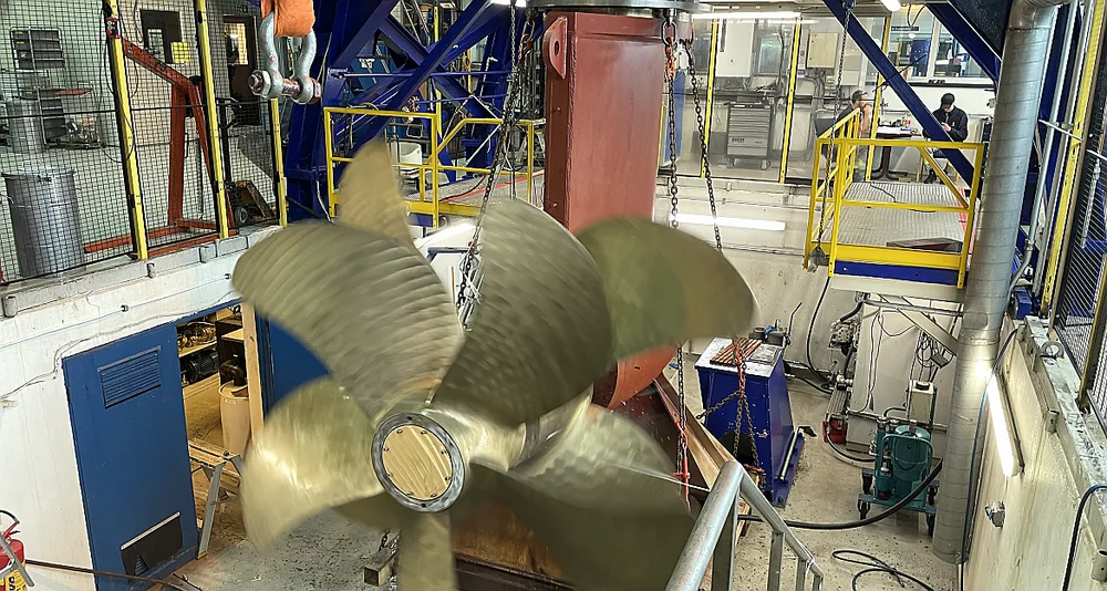 Kongsberg maritime thruster testing foto marius 11