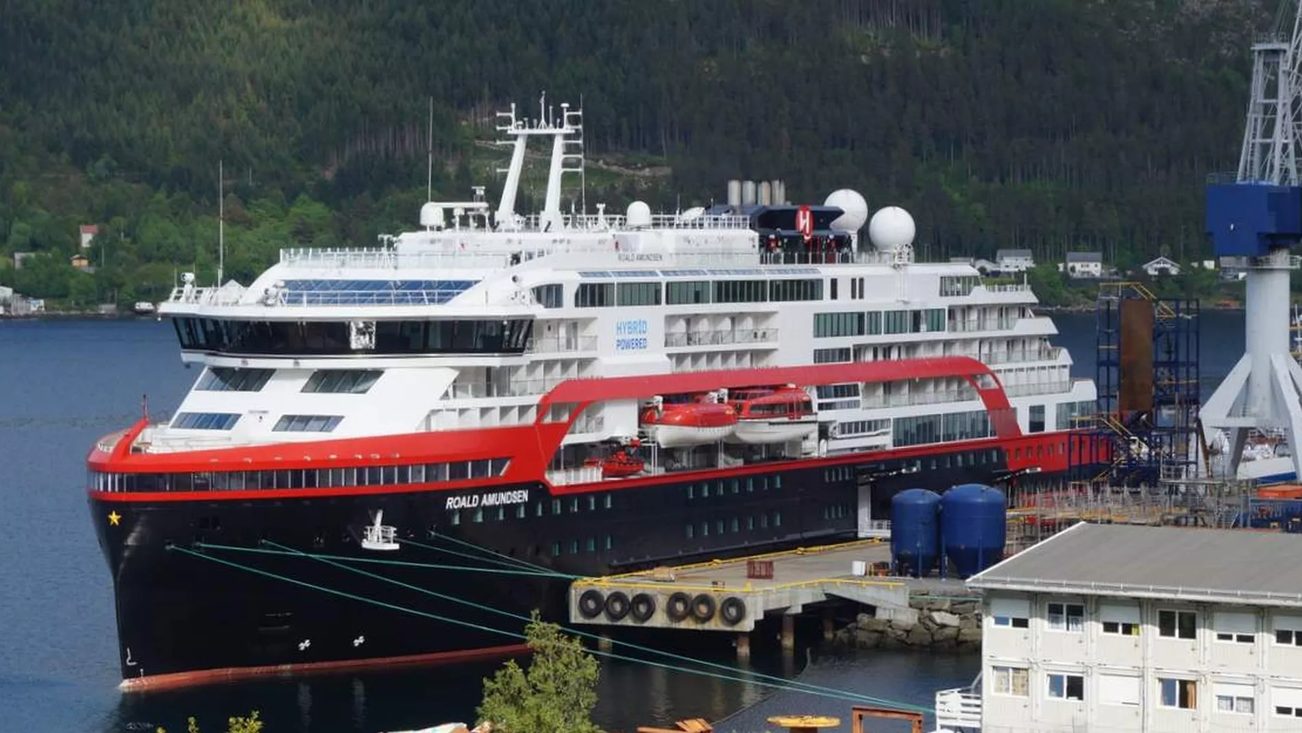 Hurtigruten Evaluering viser svikt i prosedyrar