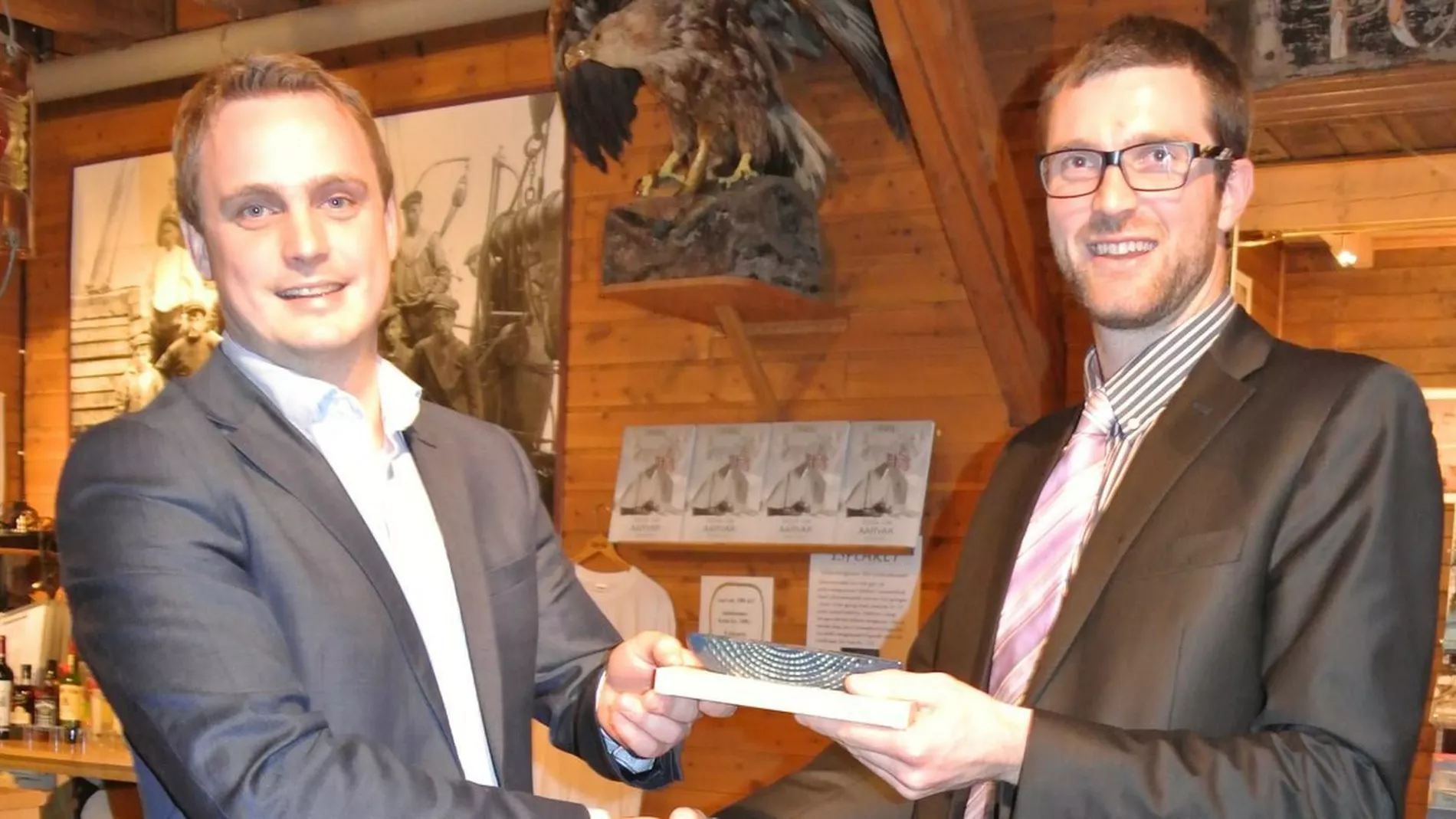 Young Ship pris til ung engelskmann