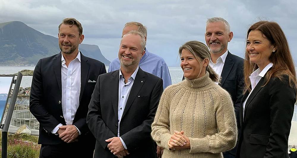 Peter leon fauske glen bradley Ingegjerd Eidsvik Stig Olav Bjørkedal Irene Mjelde 11