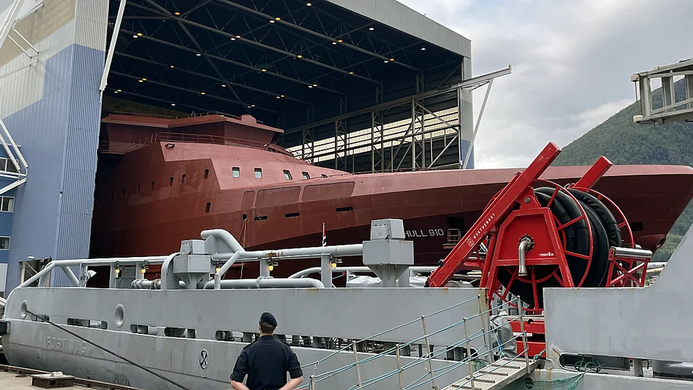 Kystvakt skrog langsten vard foto marius 11