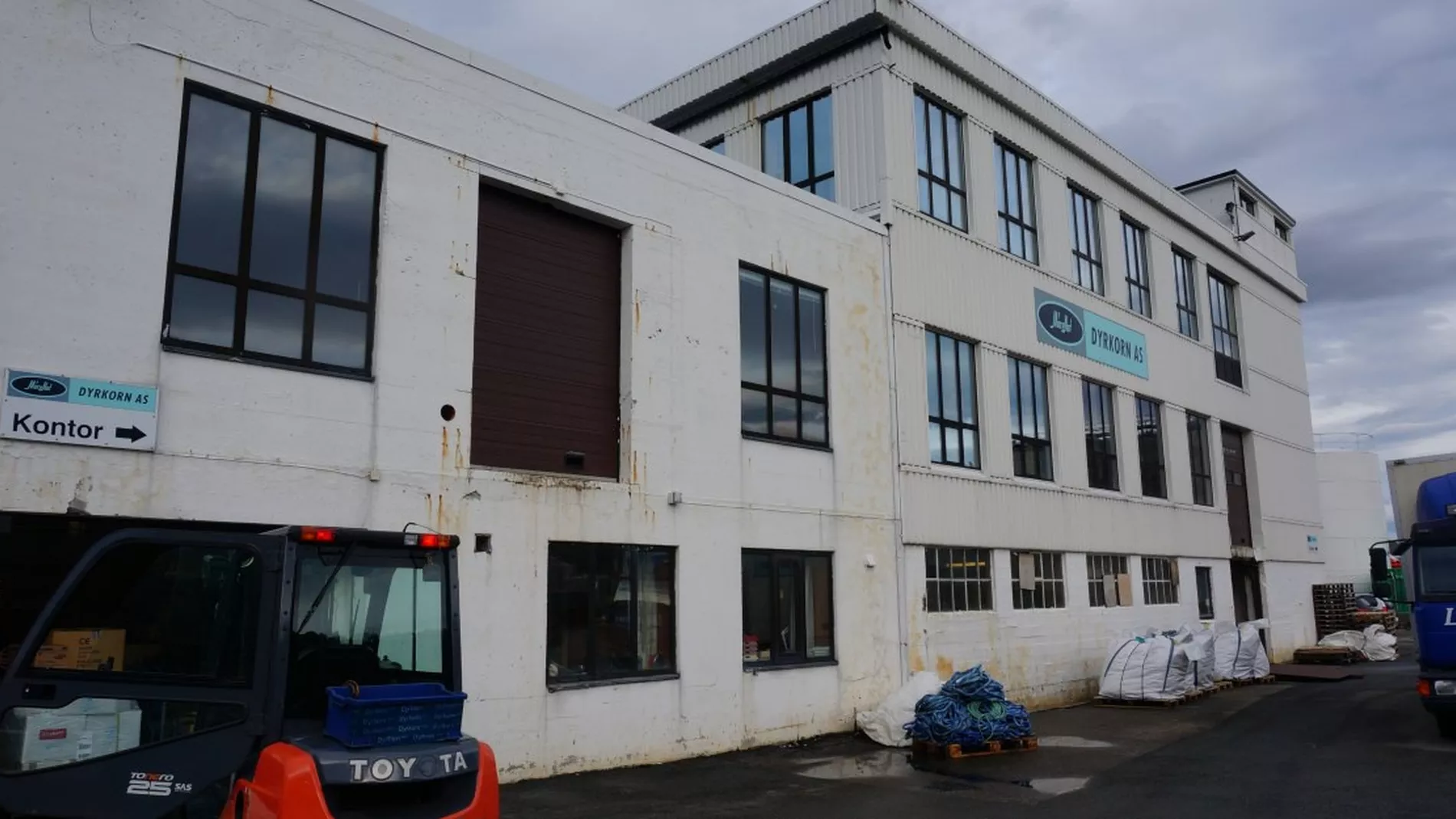 Ville ha 17 millioner bud paa aatte