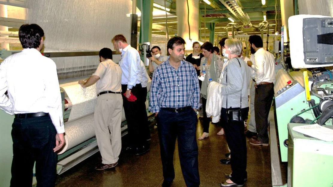 Til Austen for aa sjekke barnearbeid