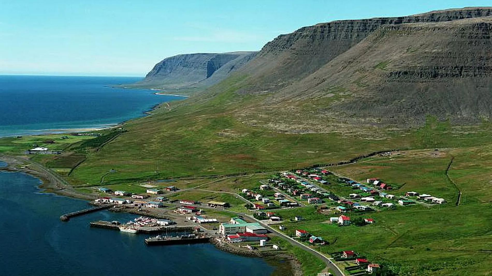 Laksemilliardaer satsar tungt paa oerret