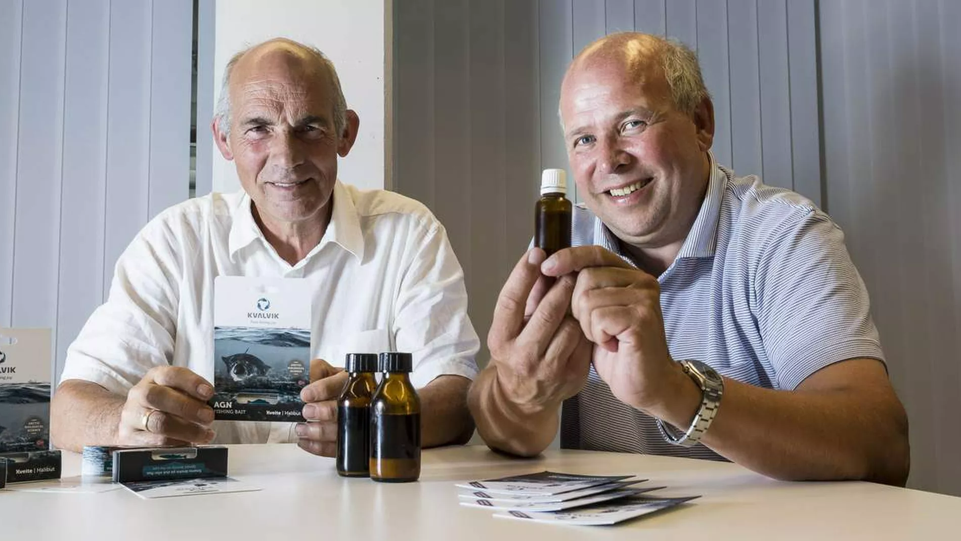 Torsken snusar og bit paa nytt agn