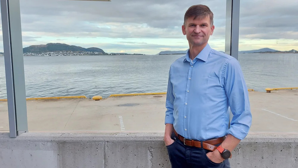 Arne Birkeland Mørenut ute