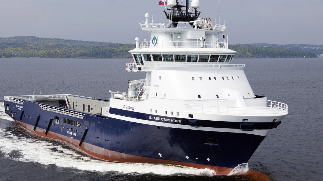 Island crusader foto island offshore