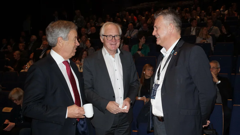 Øystein Olsen Kai Eide og Kolbjørn Heggdal