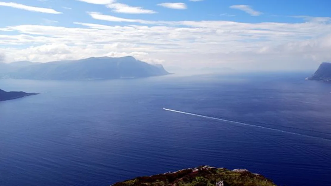 640px Breisundet DSC 0369 foto Wikimedia Commons