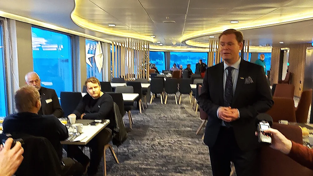 Bent martini omvisning havila capella foto kjetil 11