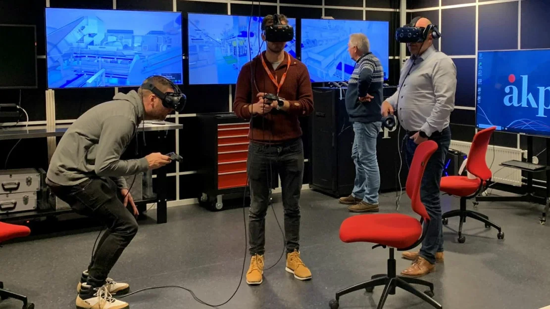 Optimarfabrikk i VR foto Å KP