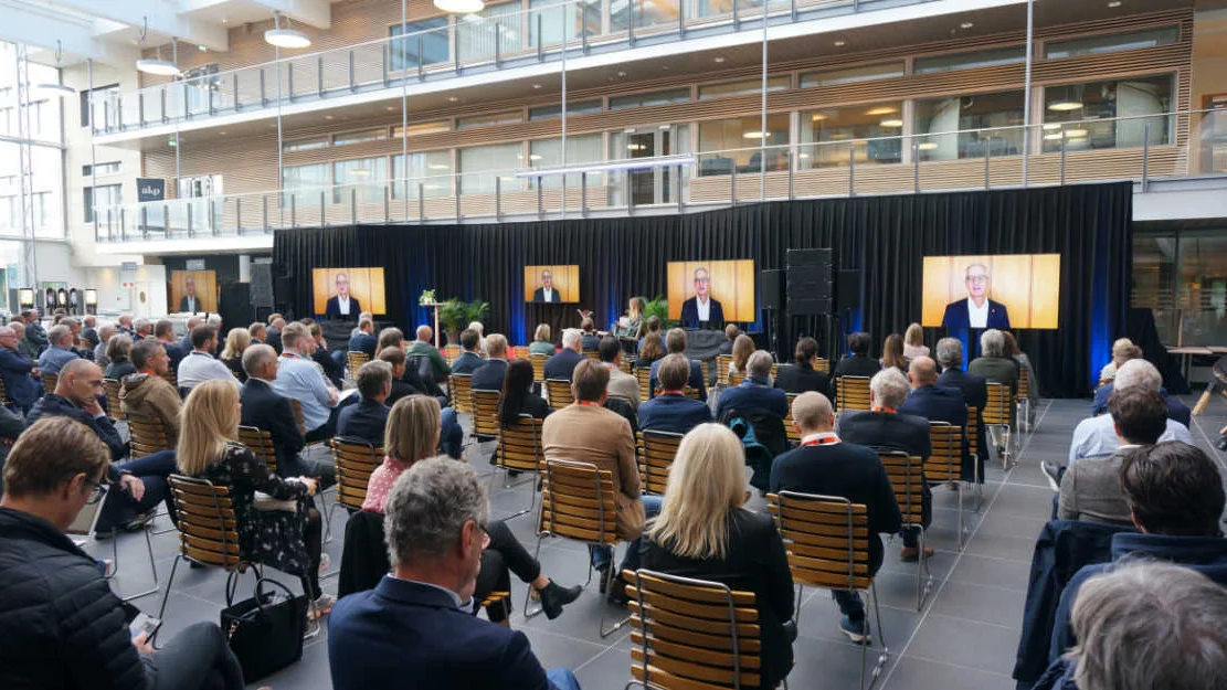 Jonas Gahr Støre på klyngekonferansen 2021 foto Ogne