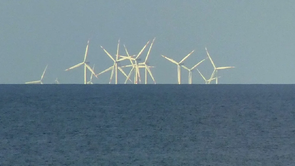 1024px Offshore windpark Thorntonbank