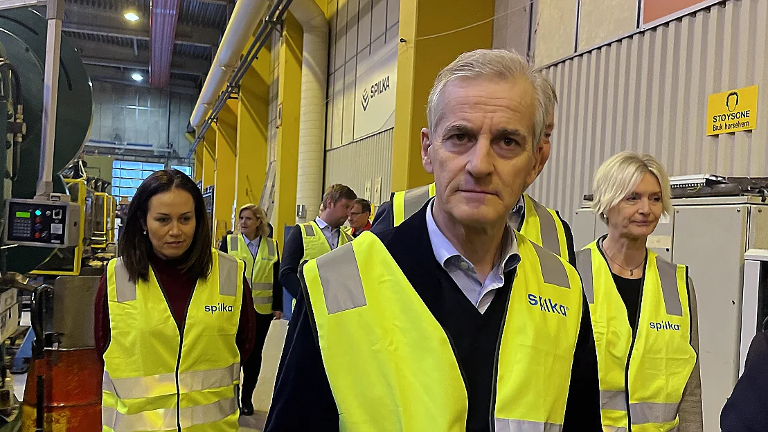 Jonas gahr støre besøk spilka foto marius 11