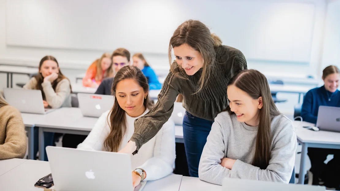Utdanning illustrasjon spjelkavik vgs foto terje aamodt mr fylke 11