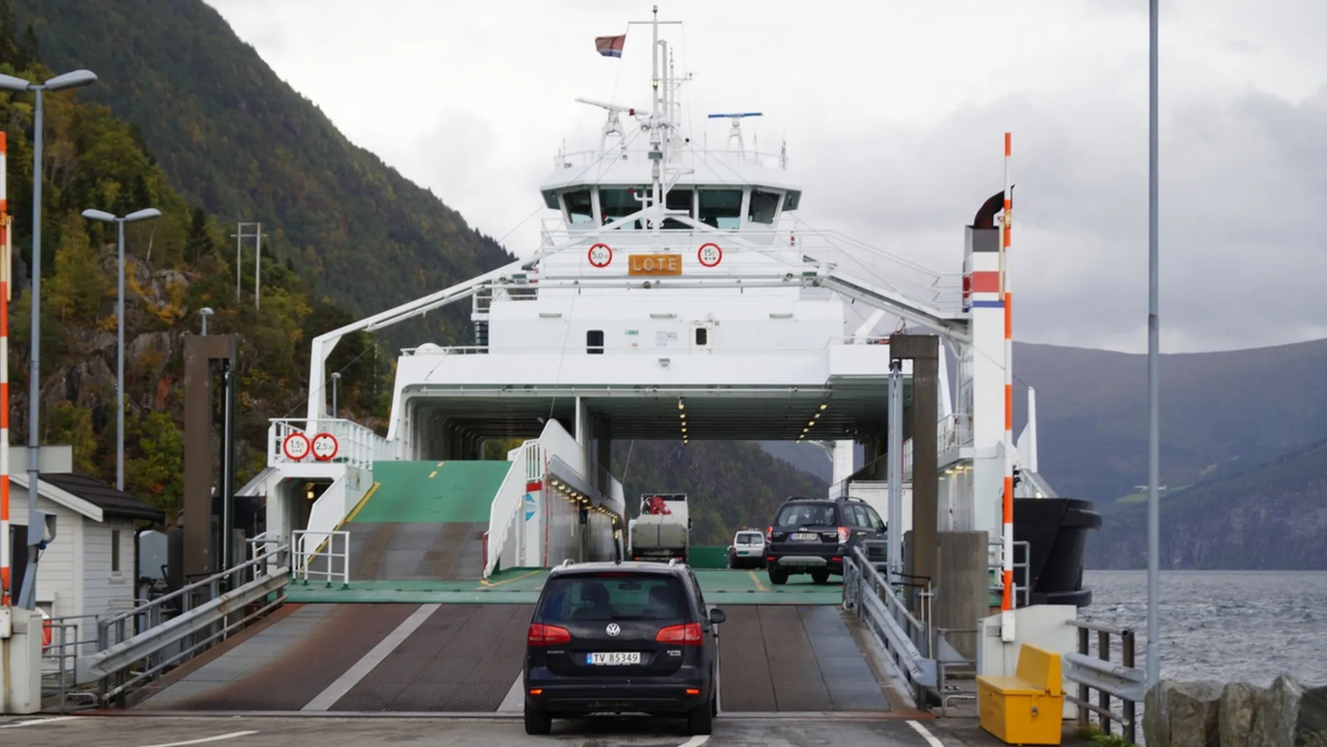Strid om Fjord1 informasjon kan enda med hoeyring