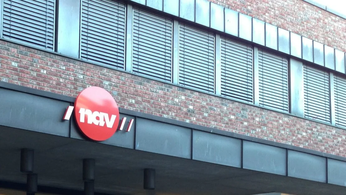 Fraa enten eller til baade og samfunnet