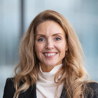 Elisabeth solvang portrett 2