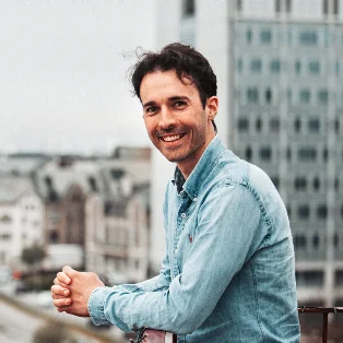 Peter Wahl Hareide portrett